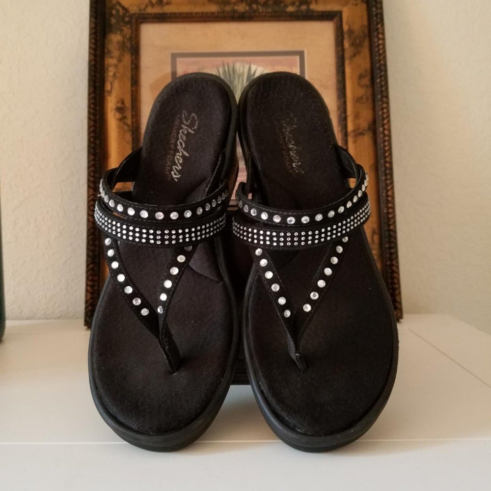 Skechers Suede Bling Wedge Sandals (w/Memory Foam) Size 10
